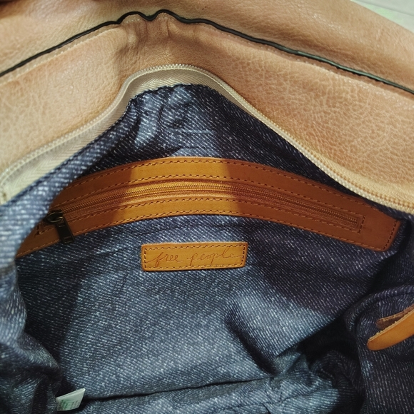 Free People Golden Valley Vegan Messanger Bag In Tan/Salmon Blush Combo - Picture 12 of 14